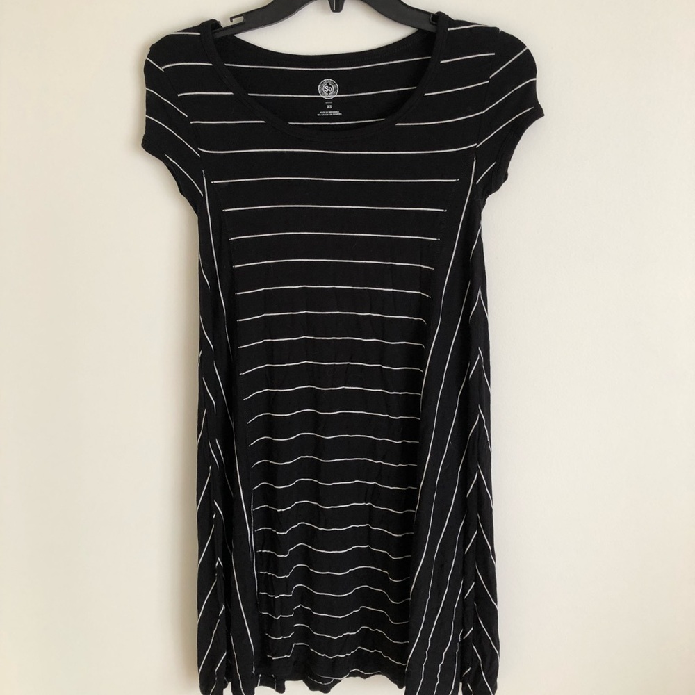 black and white striped dress xs